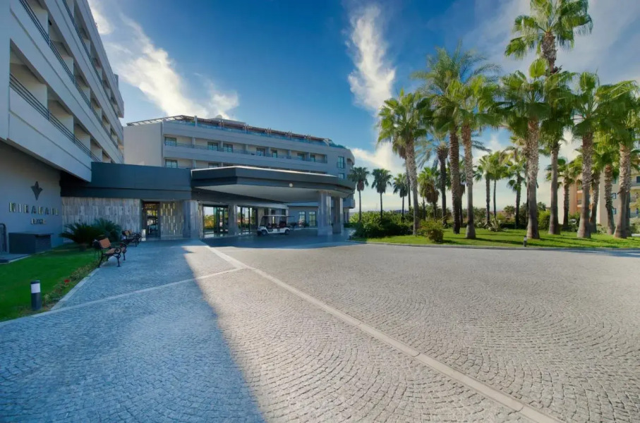 Miramare Beach Hotel