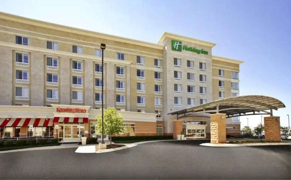 Holiday Inn Detroit Metro Airport by IHG