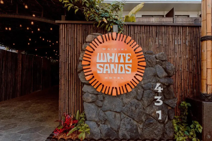 White Sands Hotel