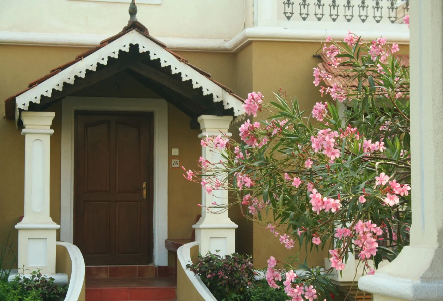 White Square Nirvana