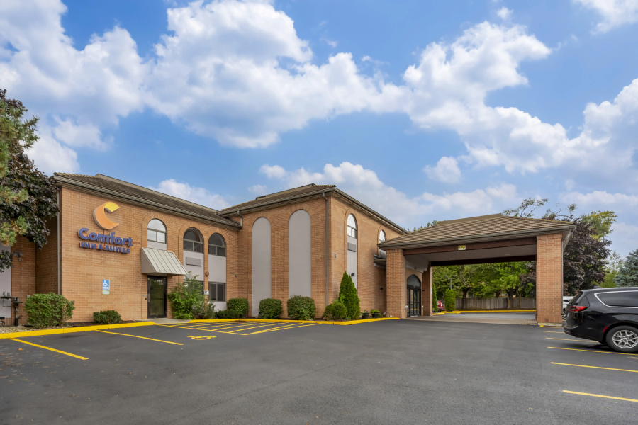 Comfort Inn & Suites Mundelein-Vernon Hills