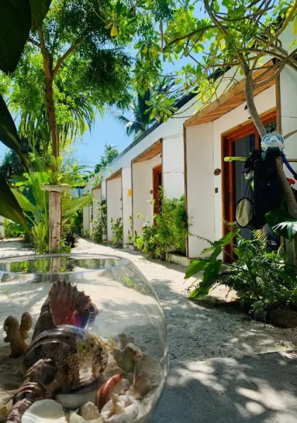 Ithaa Thoddoo Inn