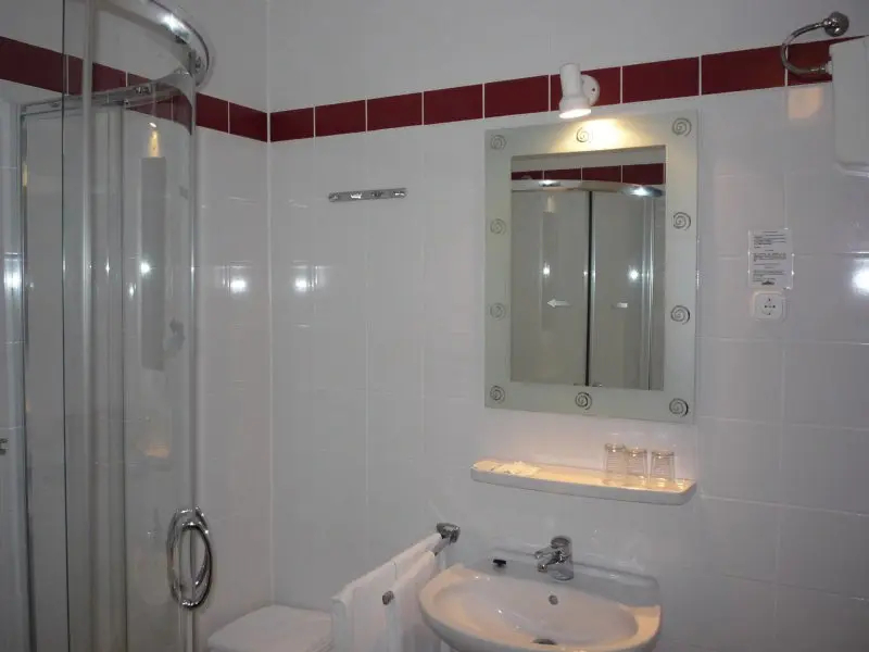 Savoyai Kastelyszallo