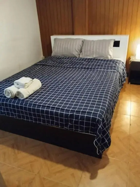 Baan Lucky Guest House