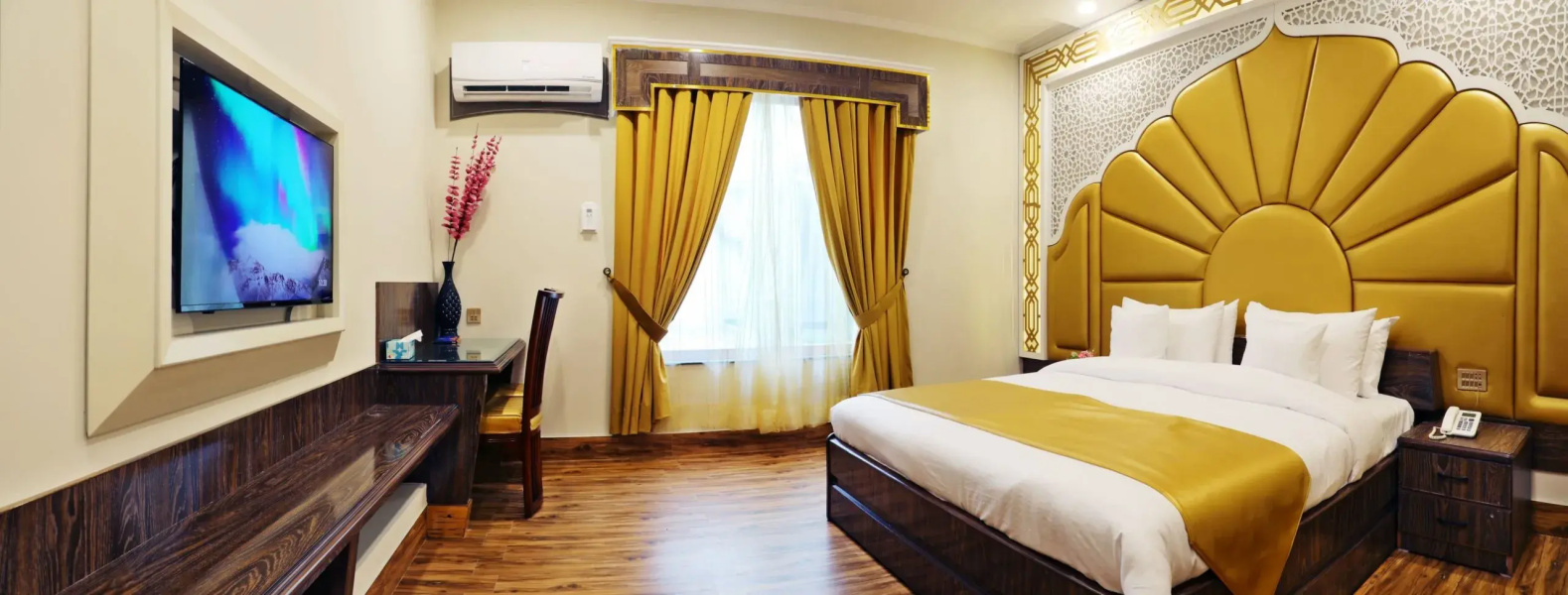 Mughal Mahal Hotel