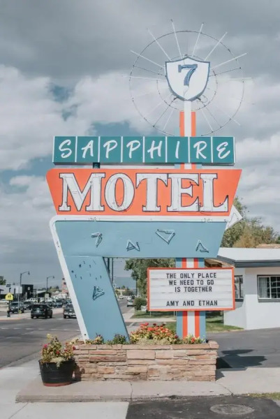 The Sapphire Motel