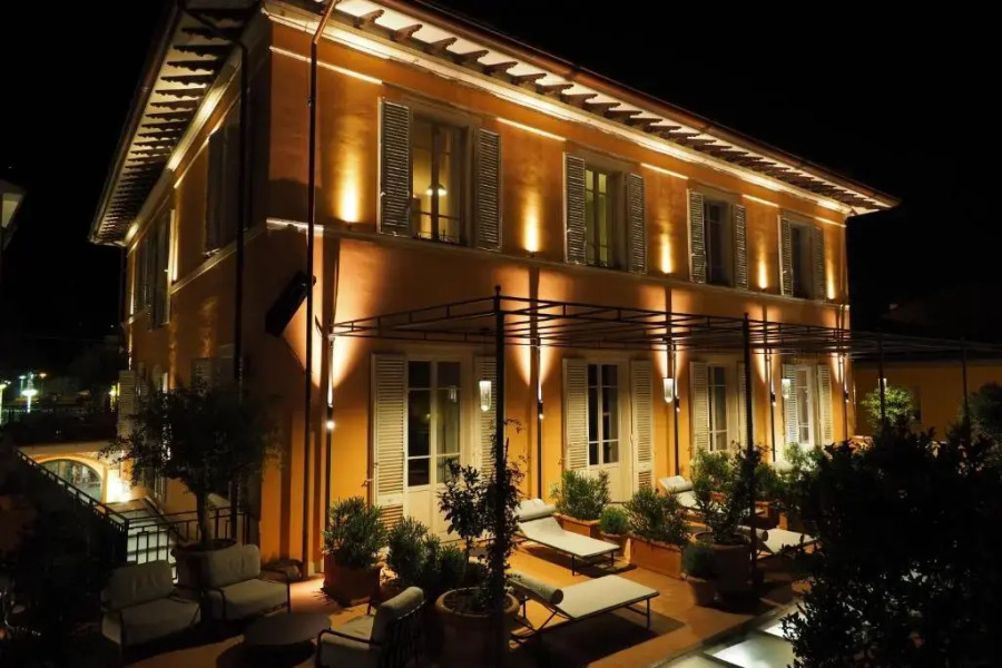 Отель Paradis Pietrasanta