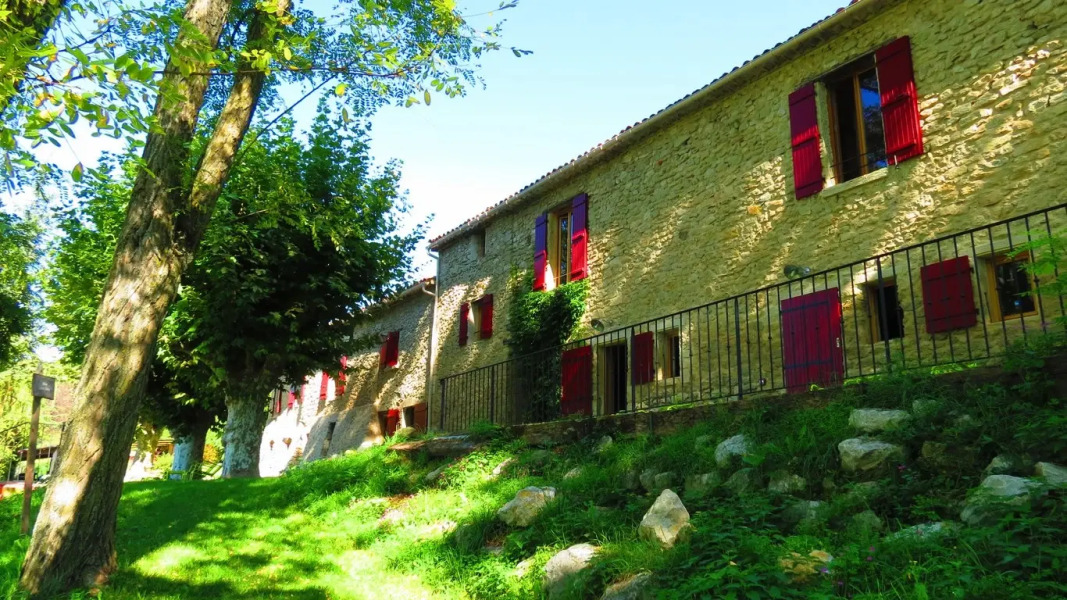 Relais du Silence Hôtel Universitaire du mieux-être au Mas de Fontefiguières