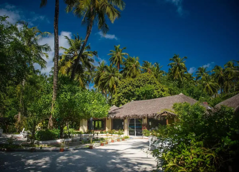 Курорт Biyadhoo Island