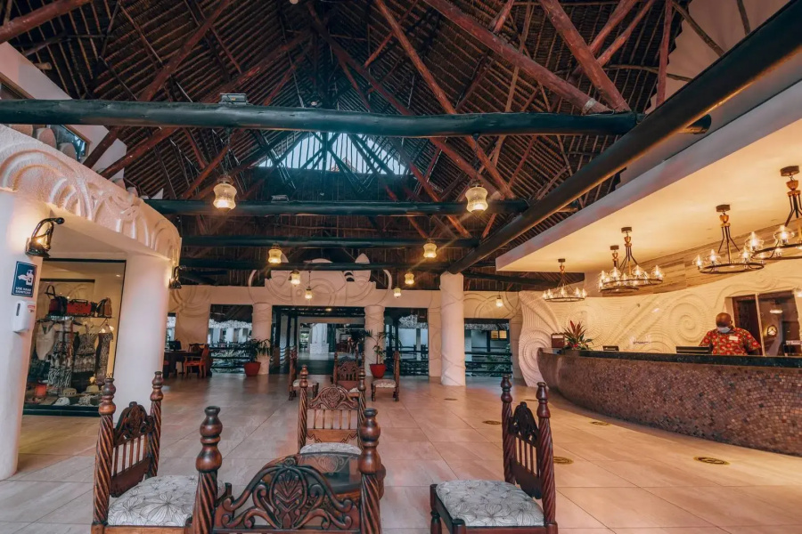 Southern Palms Beach Resort