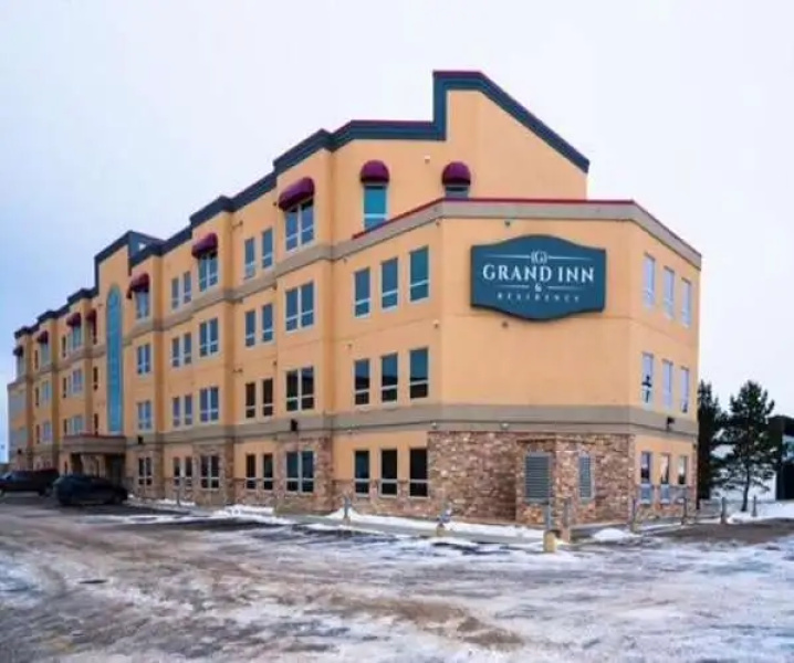 Grand Inn & Residence (ex. Podollan Rez-idence Grande Prairie) 