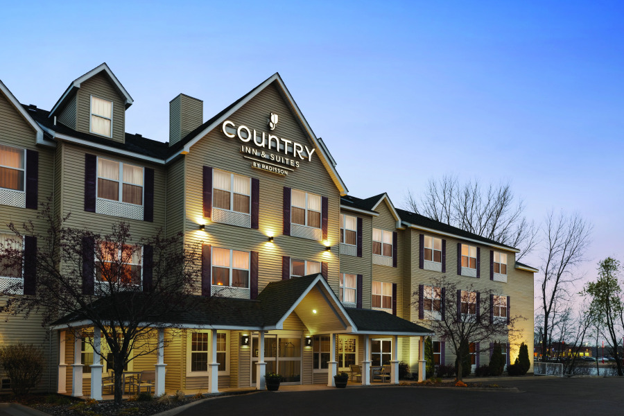 Country Inn & Suites by Radisson, Schaumburg, IL