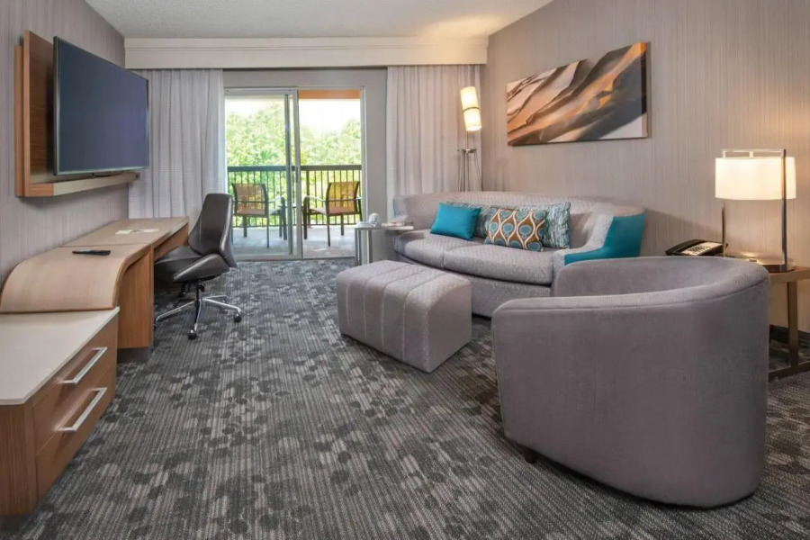 Sonesta Select Allentown Bethlehem Airport