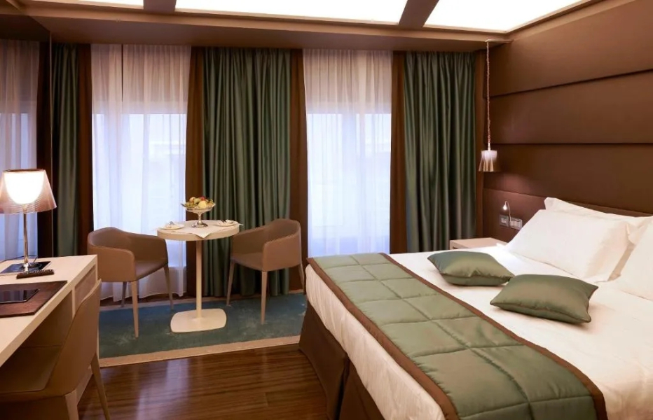 Отель Harry's Bar Trevi Hotel & Restaurant