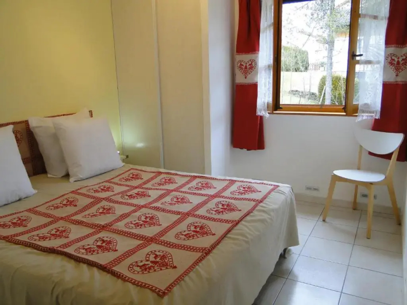 Gîte 829 Montagnes du Jura avec Spa et Sauna classé 3 étoiles