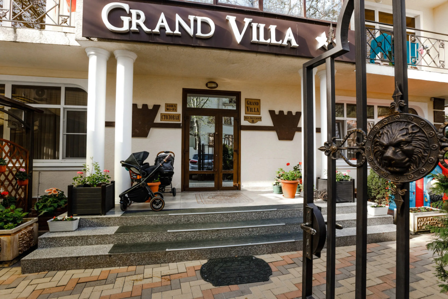 Grand Villa Gostevoj Dom