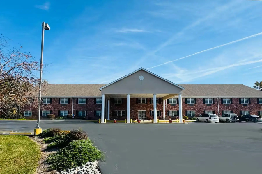 Отель Baymont by Wyndham Chester IL