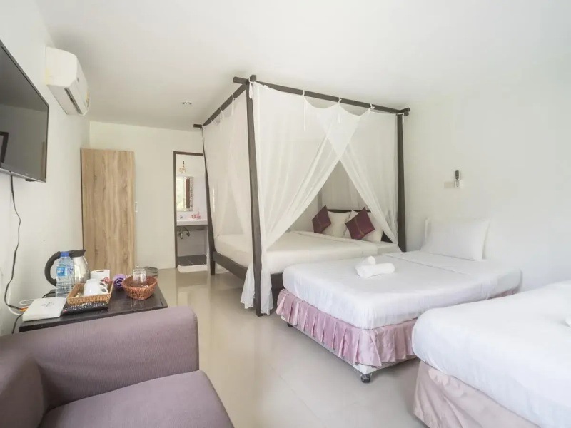 Baan Mai Beachfront Phuket Lone Island