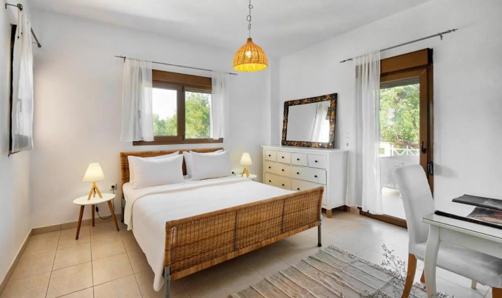 Sanidiamonds Apartments & Studios
