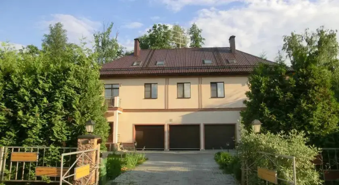 Cottage Gorki