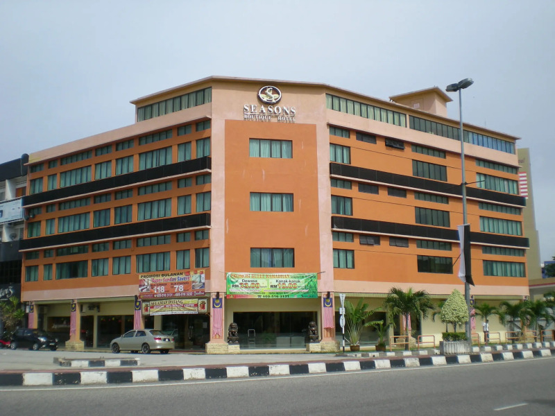 Seasons Boutique Hotel