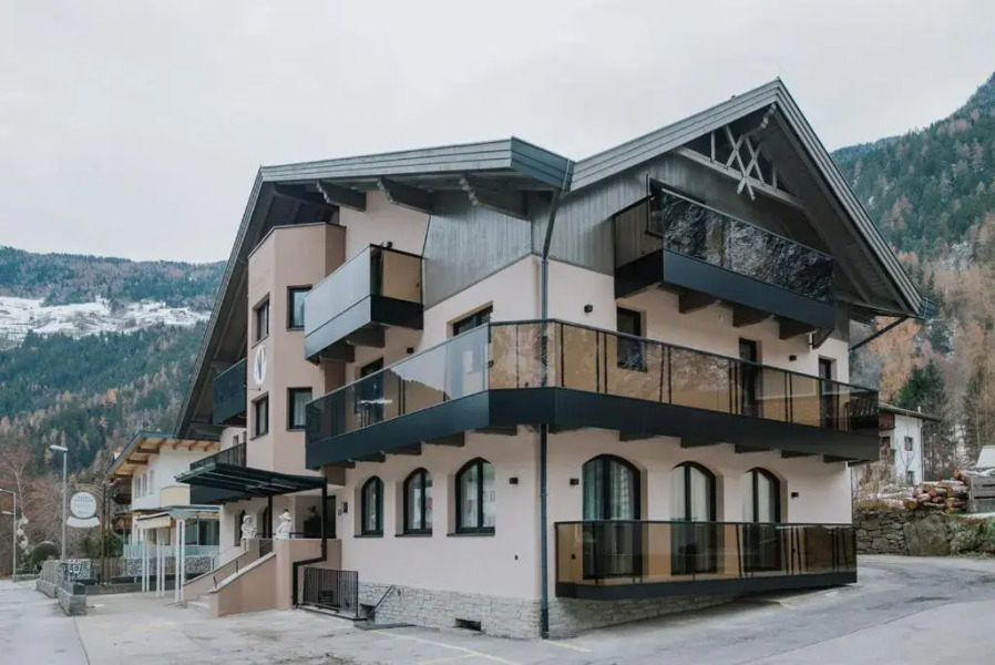 Gasthof & Hotel Perberschlager