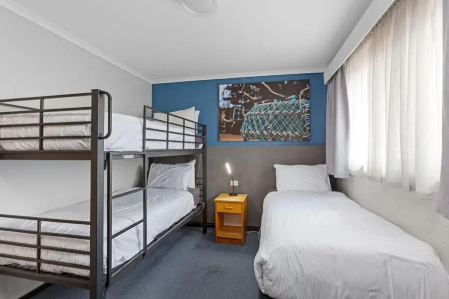 Apollo Bay Motel & Apartments