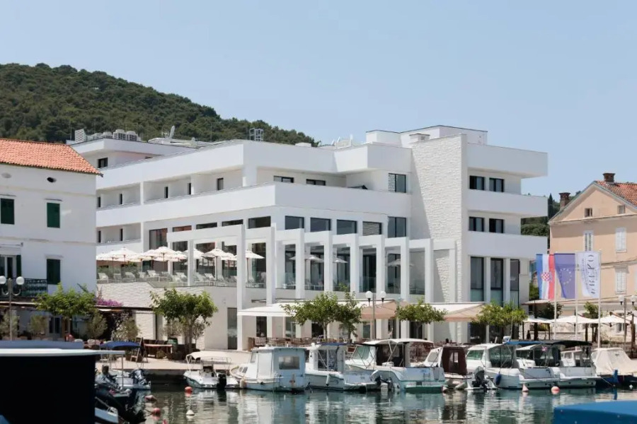 Hotel Preko Ugljan Island, Curio Collection By Hilton