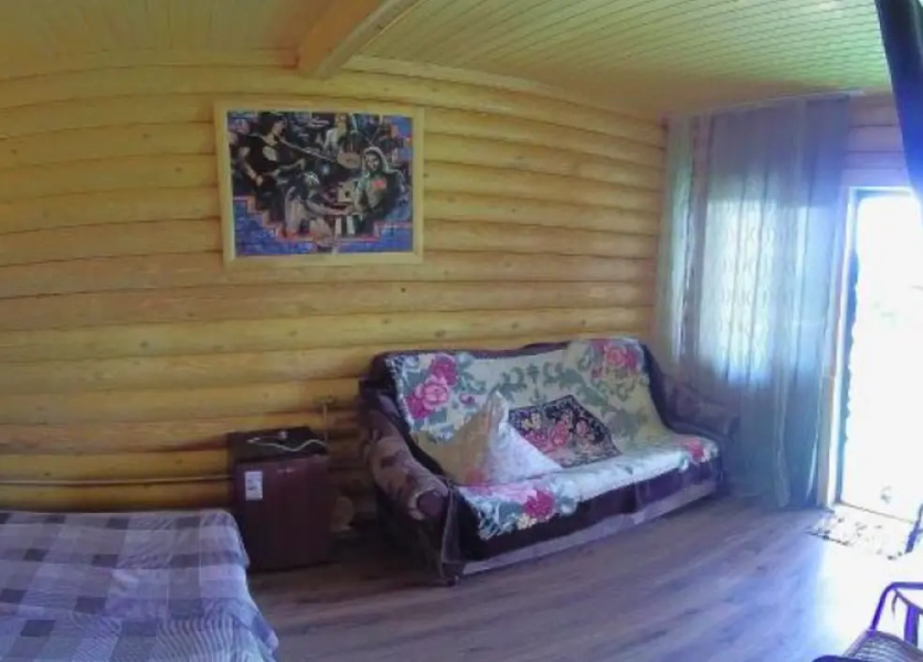 Yacht Club Guesthouse