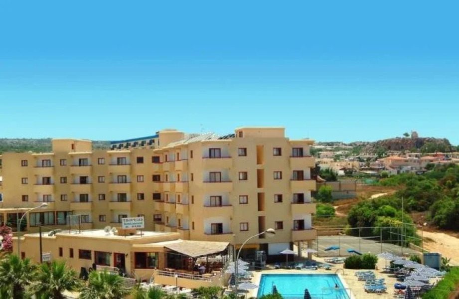 Tropical Dreams Hotel Apartments