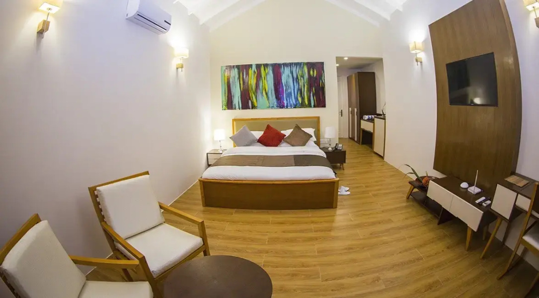 Paradise Hondaafushi Island Resort & Spa