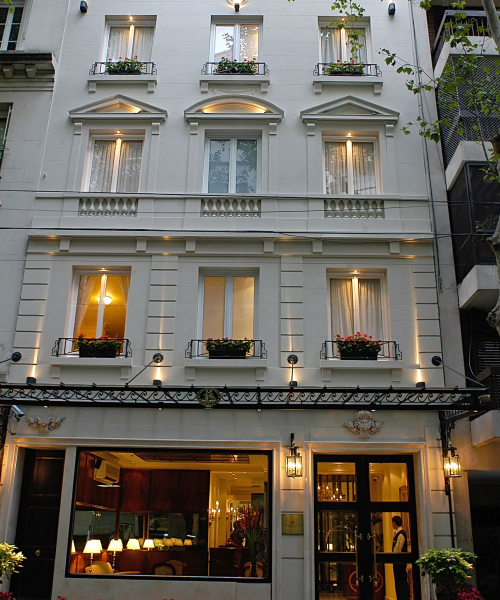 Melia Recoleta Plaza