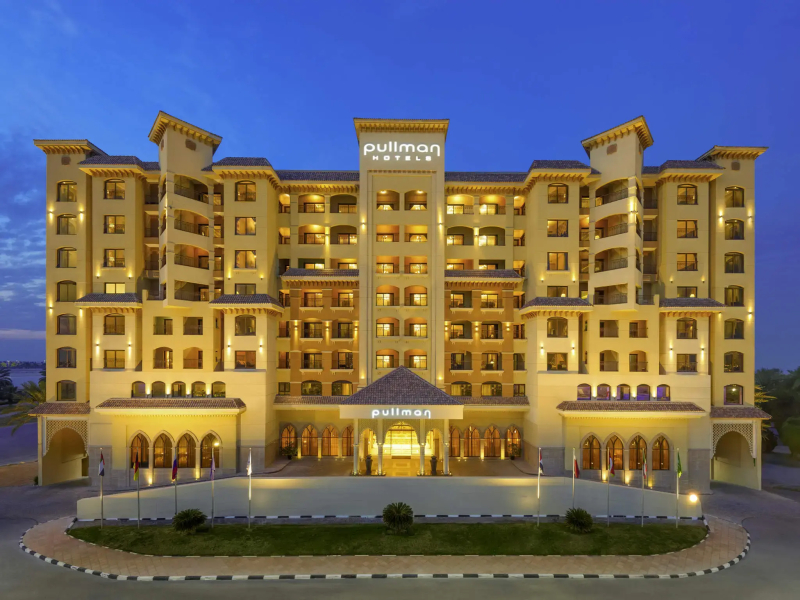 Отель Pullman Resort Al Marjan Island