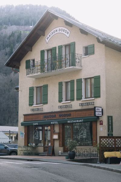 Maison Doron