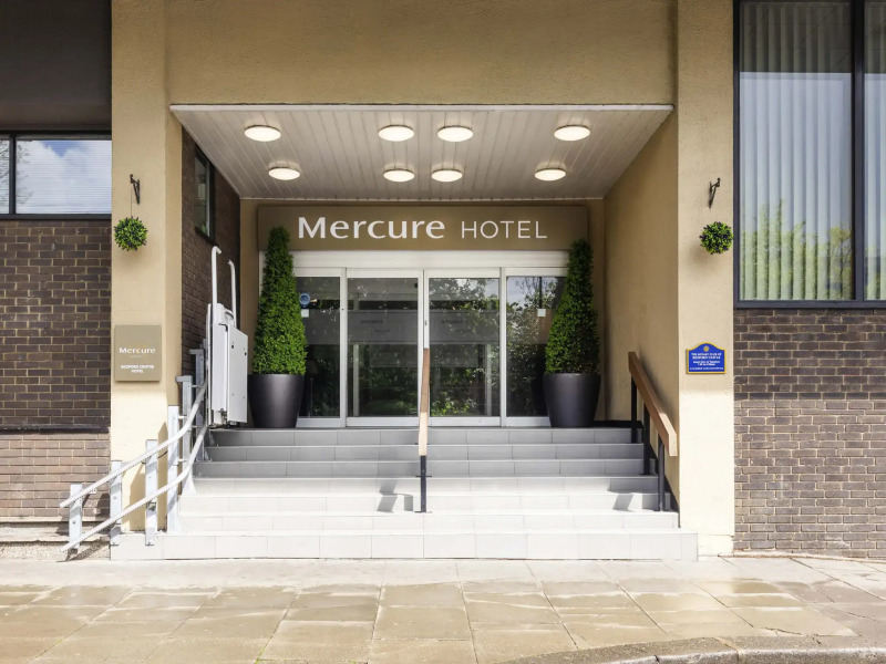 Отель Mercure Bedford Centre Hotel (ex Park Inn by Radisson Bedford)
