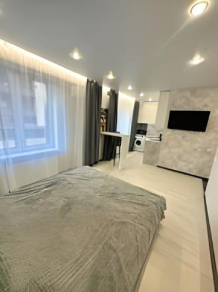 Studiya 15 Flat