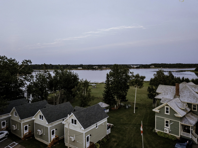 Briarwood Coastal Cottages & Lodge