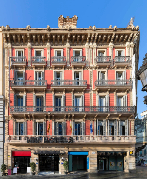 Отель H10 Catalunya Plaza Boutique Hotel
