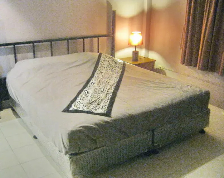 Relax Pub & Guesthouse