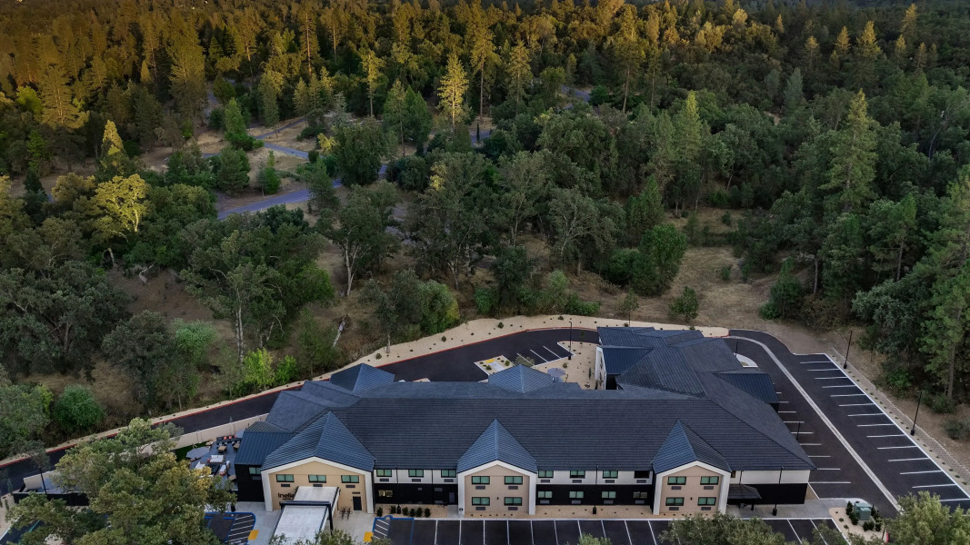 The Inelle, Oakhurst Yosemite, a Tribute Portfolio Hotel