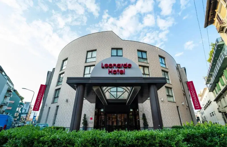 Отель Leonardo Hotel Milan City Center