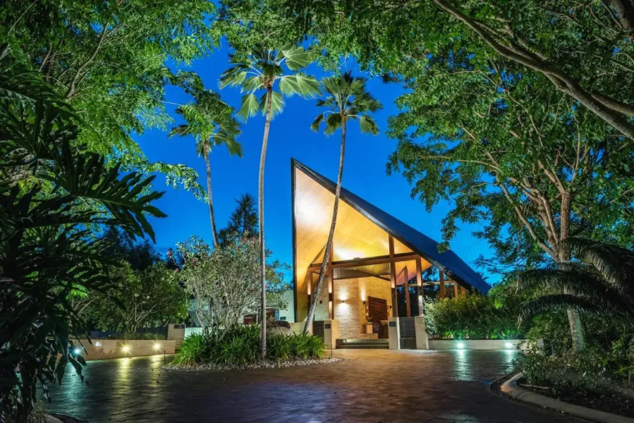 Niramaya Villa & Wellness